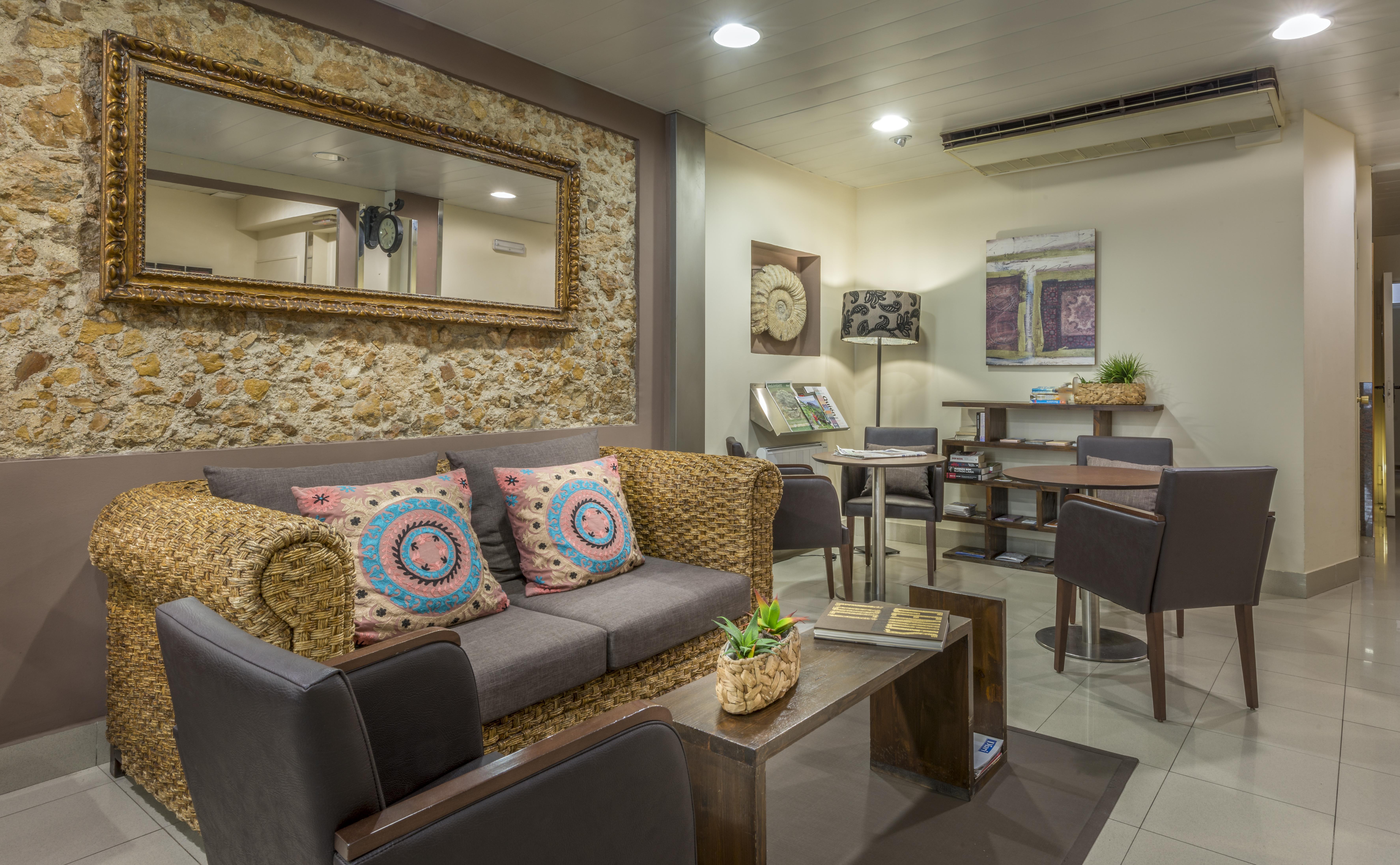 Alexandra Aparthotel Benstarhotelgroup ตาร์ราโกนา ภายนอก รูปภาพ